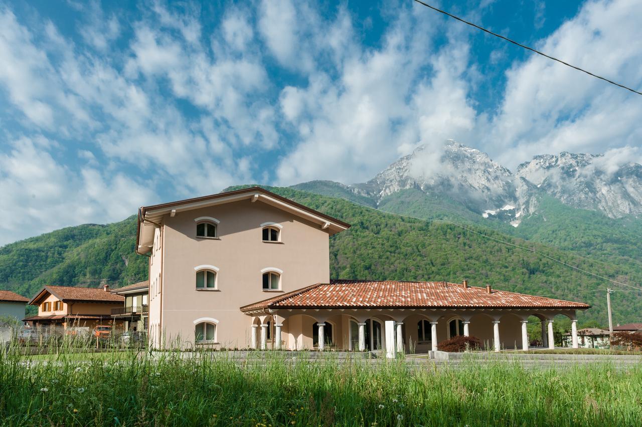 Bianco Hotel Primaluna Exterior photo